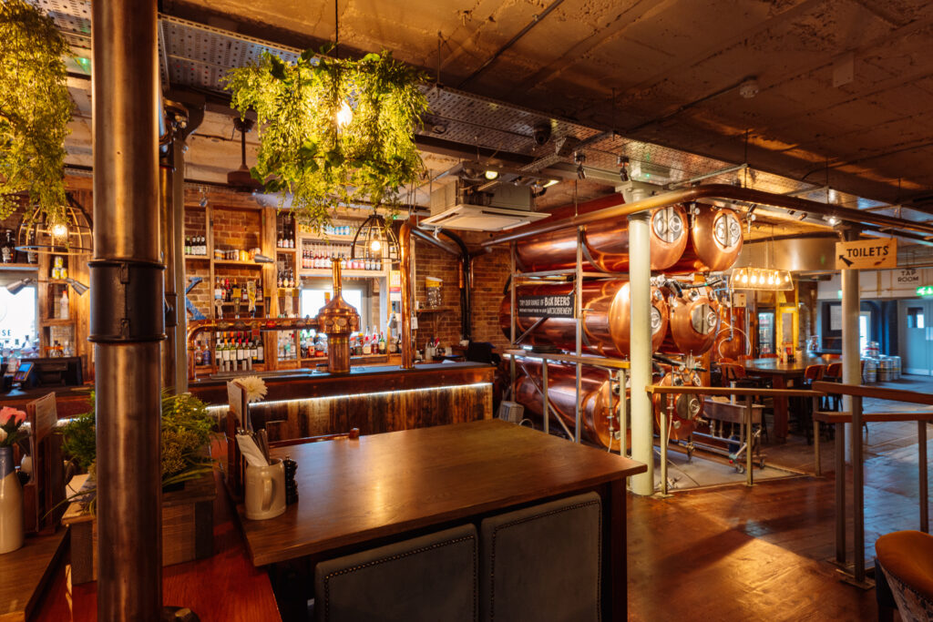Craft Beer Pub in Highbury & Islington | Brewhouse & Kitchen - Highbury